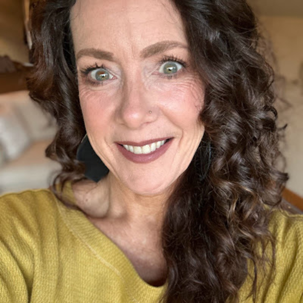 Meet your Posher, Teresa